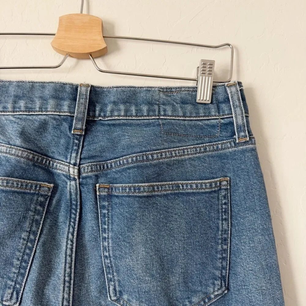 NEW J. Crew nipped straight High Rise jean in Semi stretch Style# CN394 Size 27